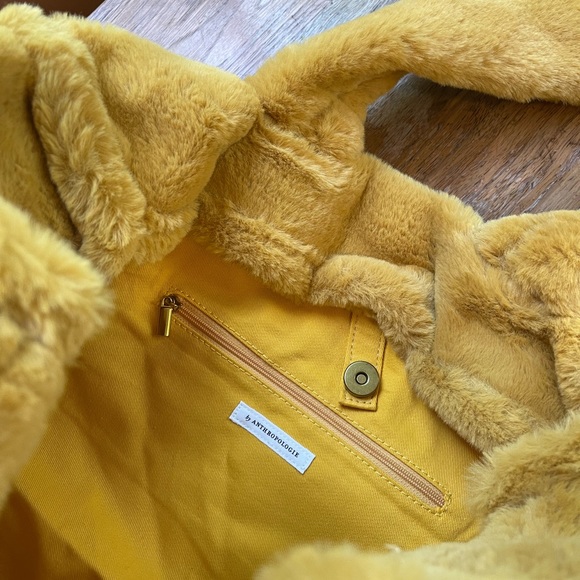 Anthropologie Faux Fur NWT Tote bag; top rated and sold out @anthro - Picture 8 of 9